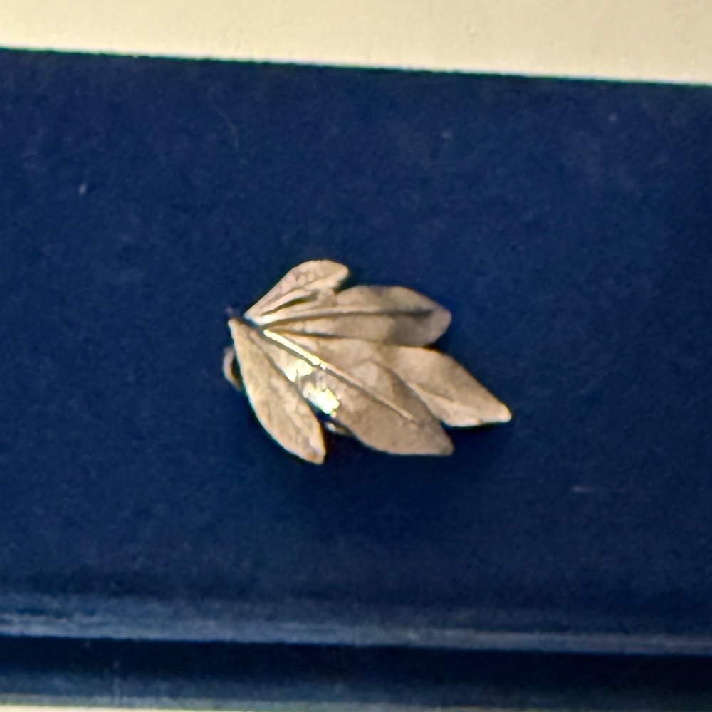 Vintage Trifari Silver Tone Textured Leaf Clip On Earring Single Piece